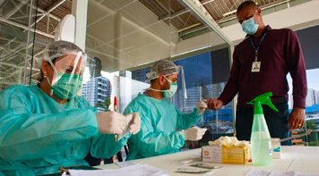 Com 165 mortos em 24 horas, Brasil chega a 2.906 casos fatais de covid-19