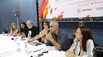 Crescimento da extrema direita e impactos tecnológicos ameaçam empregos no mundo