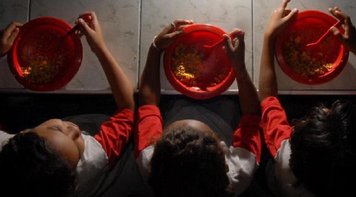 Entidades pressionam por suspensão da EC 95 como resposta ao coronavírus