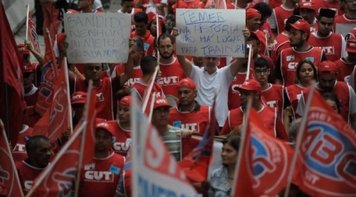 CUT: Defensores do impeachment são contra os trabalhadores