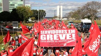 Demissão de servidores afeta saúde, educação e amplia corrupção