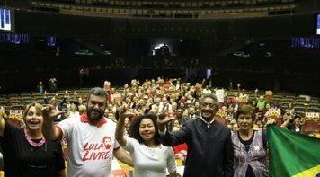 CUT é homenageada em sessão solene na Câmara dos Deputados