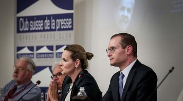 TRF4 mantém condenação de Lula e defesa diz que decisão é arbitrária