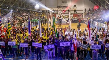 Defesa da Caixa 100% pública marca ato de abertura dos Jogos da Fenae 2018