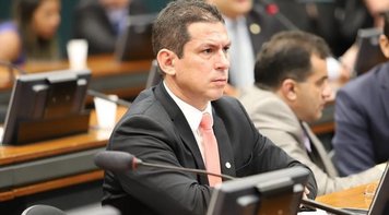 Maia cria comissão da Reforma Sindical; instalação pode ser na próxima semana