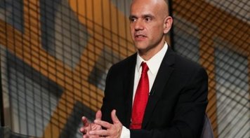 Secretário da Previdência é denunciado por conflito de interesse