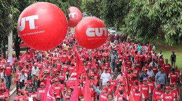 Centrais preparam paralisação no dia 10 de novembro contra retirada de direitos trabalhistas