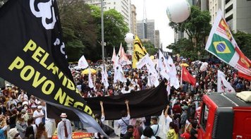  Fora Bolsonaro racista foi o grito do Dia da Consciência Negra em todo o país    