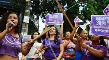 Mulheres nas ruas e na luta por mais direitos, respeito e igualdade