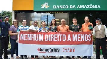 Ato de repúdio na matriz do Banco da Amazônia cobra PLR e PCCR