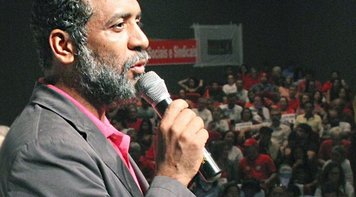 Caixa completa 157 anos sob ataque privatista...