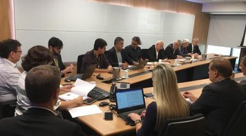 Entidades cobram mais dados da proposta para a Cassi e apresentam sugestões