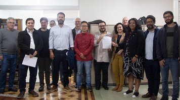 Movimento sindical bancário entrega propostas para programa de governo de Lula