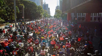 A expansão do trabalho uberizado nos levará à escravidão digital, diz Ricardo Antunes