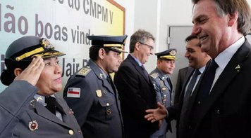 Governadores do Nordeste e do Sudeste rejeitam escolas cívico-militares de Bolsonaro