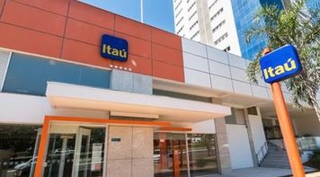 Itaú sentencia dezenas de pais e mães de família ao desemprego