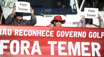 Temer quer congelar salários de servidores federais