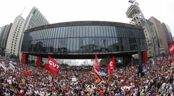 Dia Nacional de Paralisação: rumo à greve geral e por nenhum direito a menos