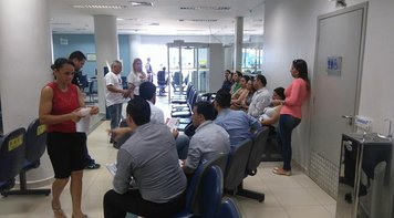 Sindicato fecha agência do BB em Machadinho por falta de ar-condicionado