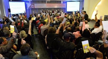 Fim das demissões e mais contratações estão entre as principais reivindicações dos bancários do Itaú