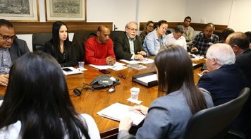 Financiários rejeitam proposta da Fenacrefi de 7,86% de reajuste salarial