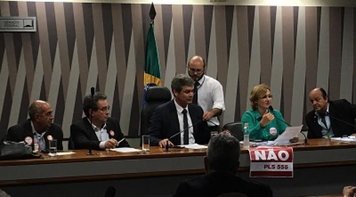 Fórum Nacional contra a Terceirização cobra posição do governo sobre o PLC 30