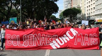 “Bolsonaro nunca mais” ecoou nas ruas e nas redes no último sábado (9)