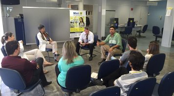 Sindicato se reúne com bancários da agência do BB no SIG