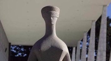 A Suprema covardia do Supremo