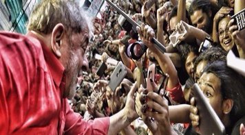 Intelectuais do mundo se unem e assinam manifesto por #LulaLivre