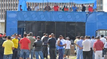 Governo do DF demite 600 vigilantes. Trabalhadores e Sindicato pressionam 