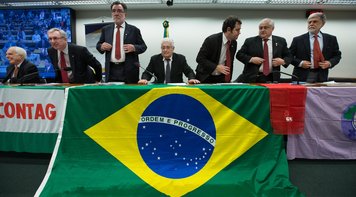 Parlamentares alertam investidores para riscos do governo ilegítimo