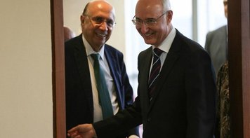 Oposição no Senado Federal pede a renúncia do presidente do TST 