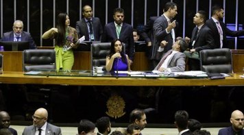 Câmara aprova criminalização do assédio moral com pena de até dois anos de prisão