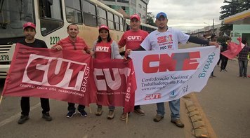 Ato contra as reformas de Michel Temer reúne mais 5 mil pessoas em Rio Branco