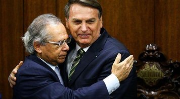 Plano apresentado por Paulo Guedes é um ‘AI-5 econômico’, define professor
