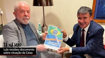 Uma nova Caixa! Empregados entregam documento à equipe de transição