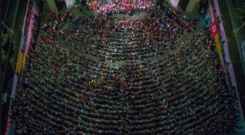 Programas sociais de Lula são aclamados por onde a caravana passa