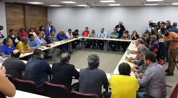 CONTRA REFORMAS: Centrais confirmam ocupação em Brasília e, se necessário, nova greve geral