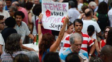 Impeachment não é solução para o país, aponta pesquisa