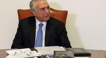 SEM DIÁLOGO: Em dia de protestos, Temer sanciona terceirização irrestrita