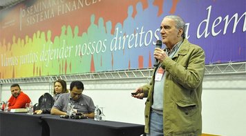 Belluzzo: governo interino insiste em arranjo econômico destrutivo