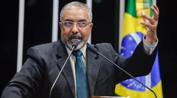 NOVO CÓDIGO:  Senador apresenta Estatuto do Trabalho como contraponto à 'reforma' trabalhista