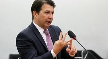 Relator anuncia alterações na reforma da Previdência e promete mudar mais, ‘se isso garantir votos’