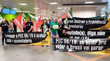 Sem acesso à Câmara, protestos contra reforma da Previdência se espalham por Brasília