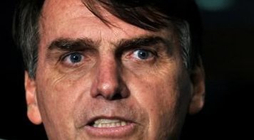 PGR recebe quase 18 mil reclamações e decide apurar conduta de Bolsonaro