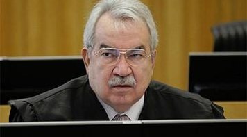 CONFLITO: TST diz a Petrobras que não deve 'desprestigiar' seus trabalhadores