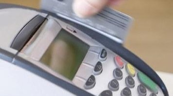 Economista afirma que próximo presidente deve livrar o Estado do cartel financeiro