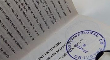 (IN)SEGURANÇA JURÍDICA: Reforma trabalhista: vale a Lei ou o Direito?