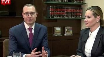 AS PROVAS:  'Sentença não se baseia na realidade.' Confira entrevista de advogados de Lula